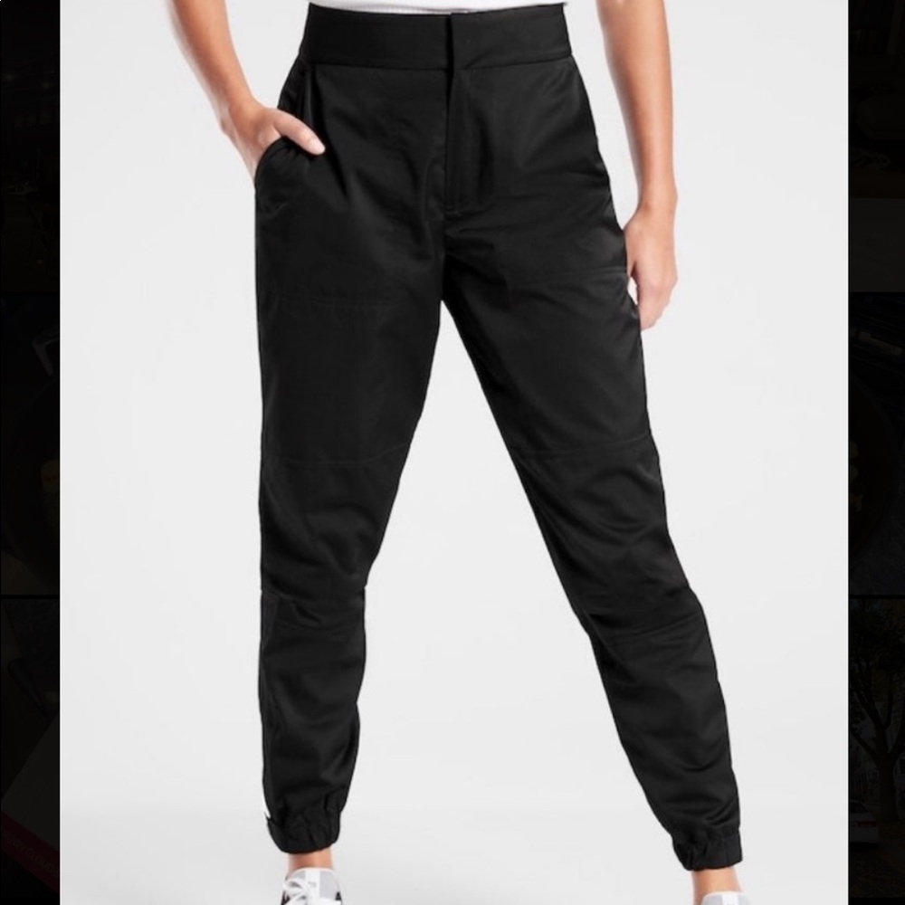NWT Athleta Radiant Joggers size 4T Black